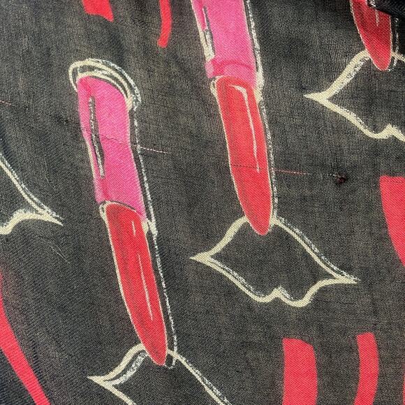 Valentino Silk Blend Scarf Zandra Rhodes Black Red Lipstick Print - Picture 6 of 8